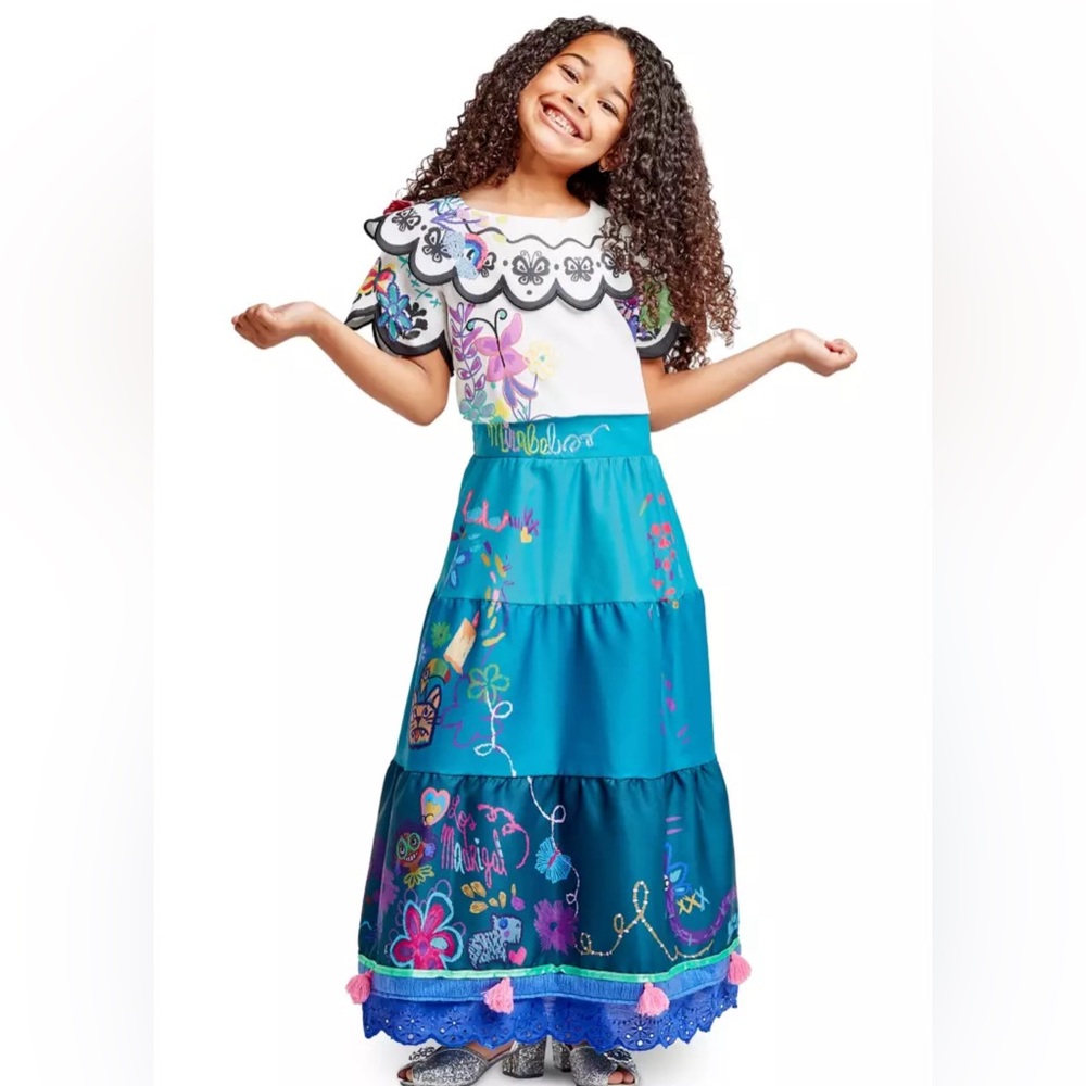 NWT 🆕 Disney Mirabel Costume size 9/10 Kids with glasses.